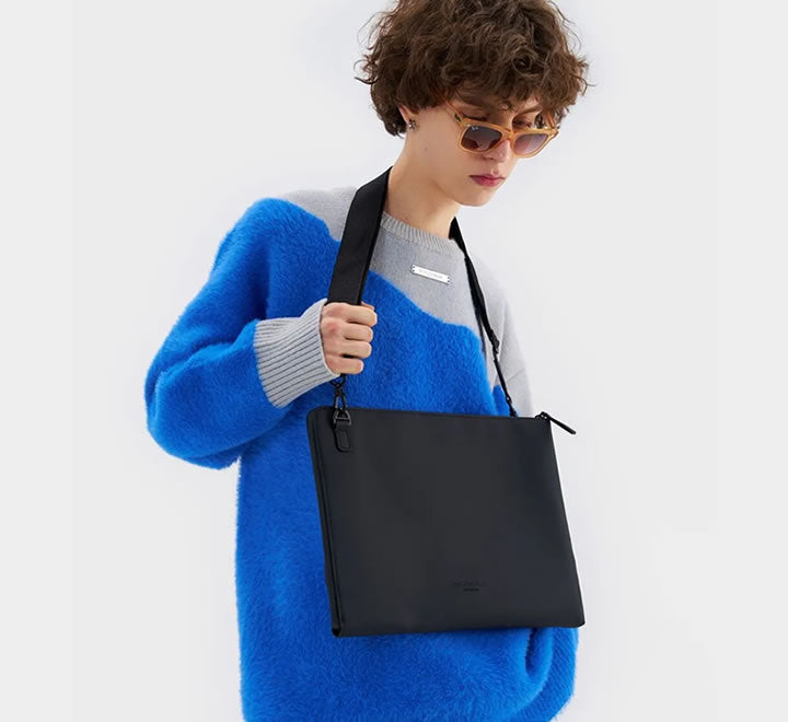 Gaston Luga Spläsh Laptop Bag 15"/16" - Black