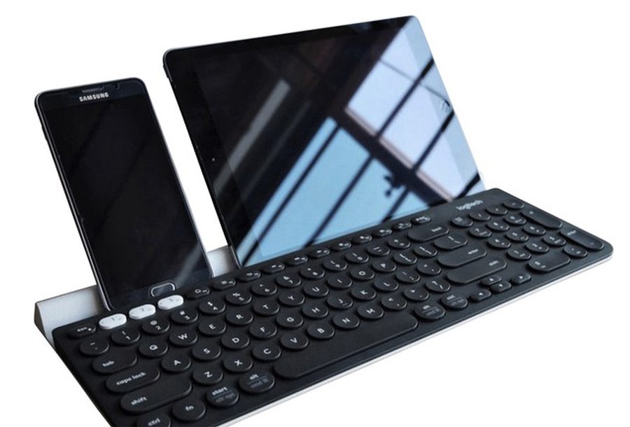 Logitech K780 Multi-Device Wireless Desktop Keyboard (US International)